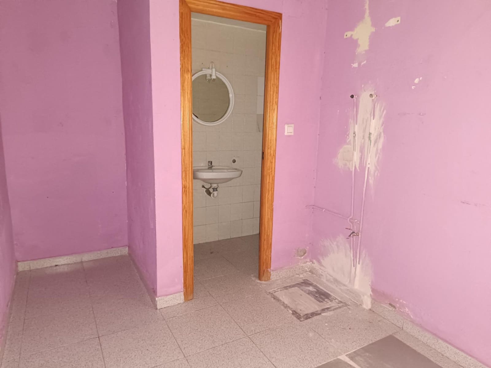 Virksomhed til leje i Cartagena - € 450 (Ref: 8880086)