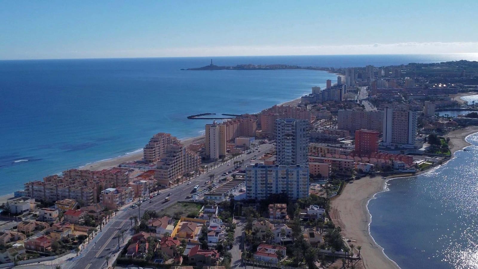 3 quarto Apartamento para venda em La Manga del Mar Menor com piscina garagem - 375 000 € (Ref: 8880087)