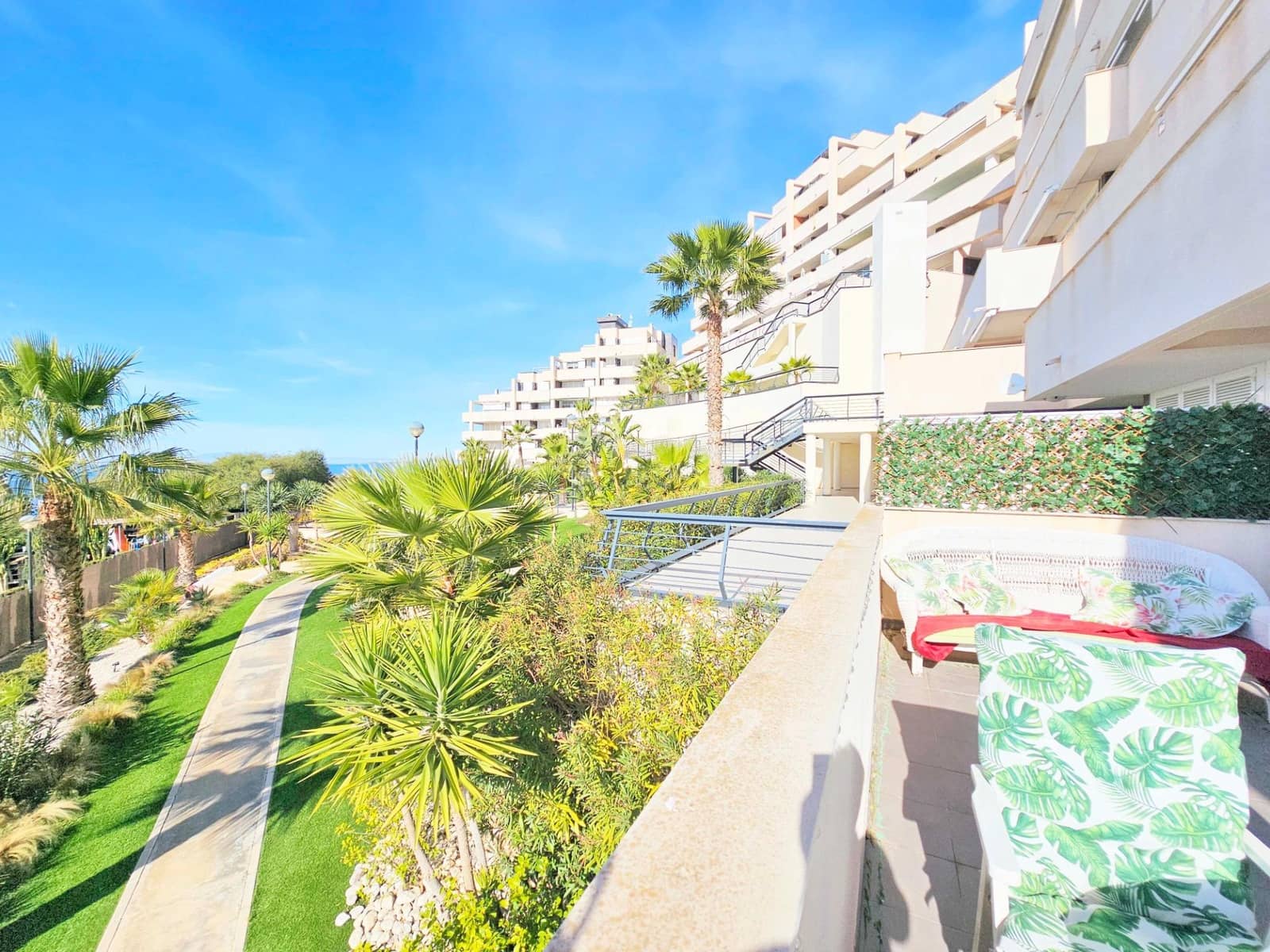 3 quarto Apartamento para venda em La Manga del Mar Menor com piscina garagem - 375 000 € (Ref: 8880087)