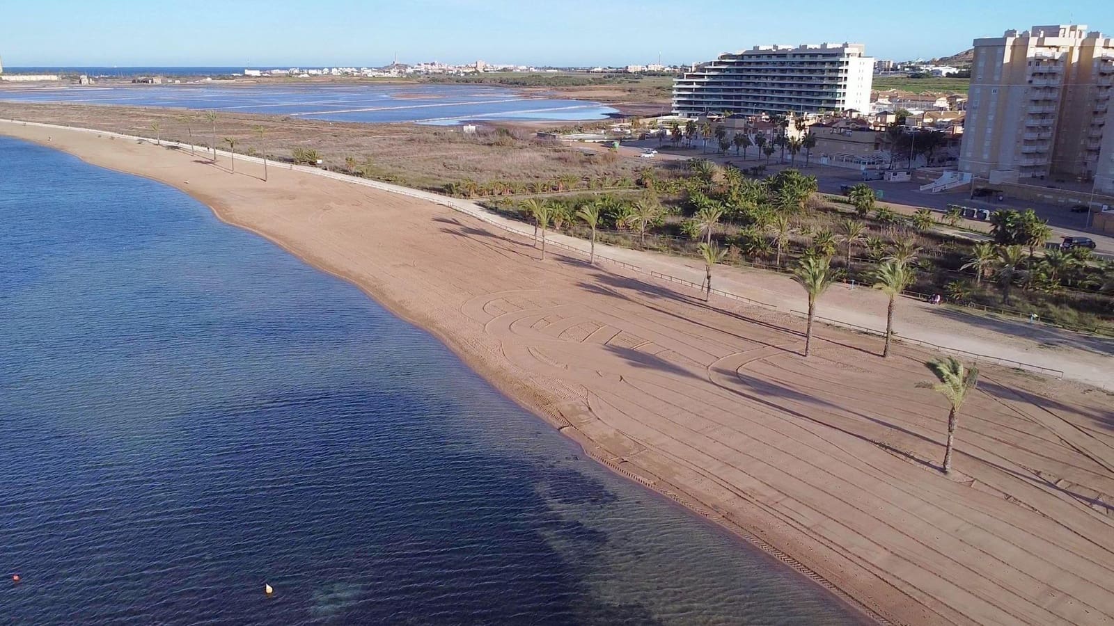 2 soverom Penthouse til leie i Playa Honda med svømmebasseng garasje - € 750 (Ref: 8946214)