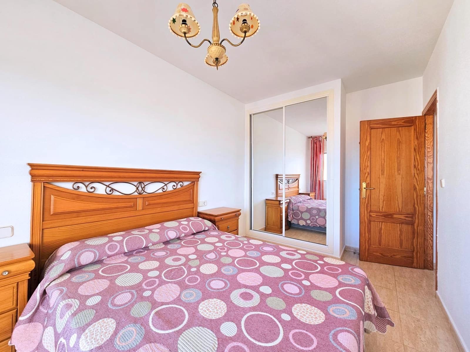 2 soverom Penthouse til leie i Playa Honda med svømmebasseng garasje - € 750 (Ref: 8946214)