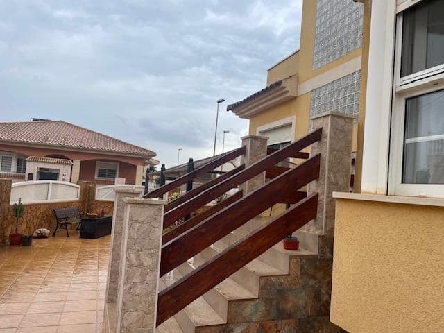 4 camera da letto Villa in vendita in Santa Ana con garage - 325.000 € (Rif: 8998821)