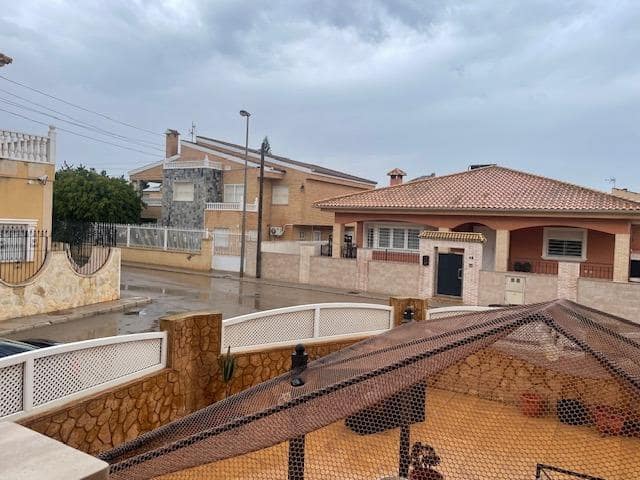 4 camera da letto Villa in vendita in Santa Ana con garage - 325.000 € (Rif: 8998821)