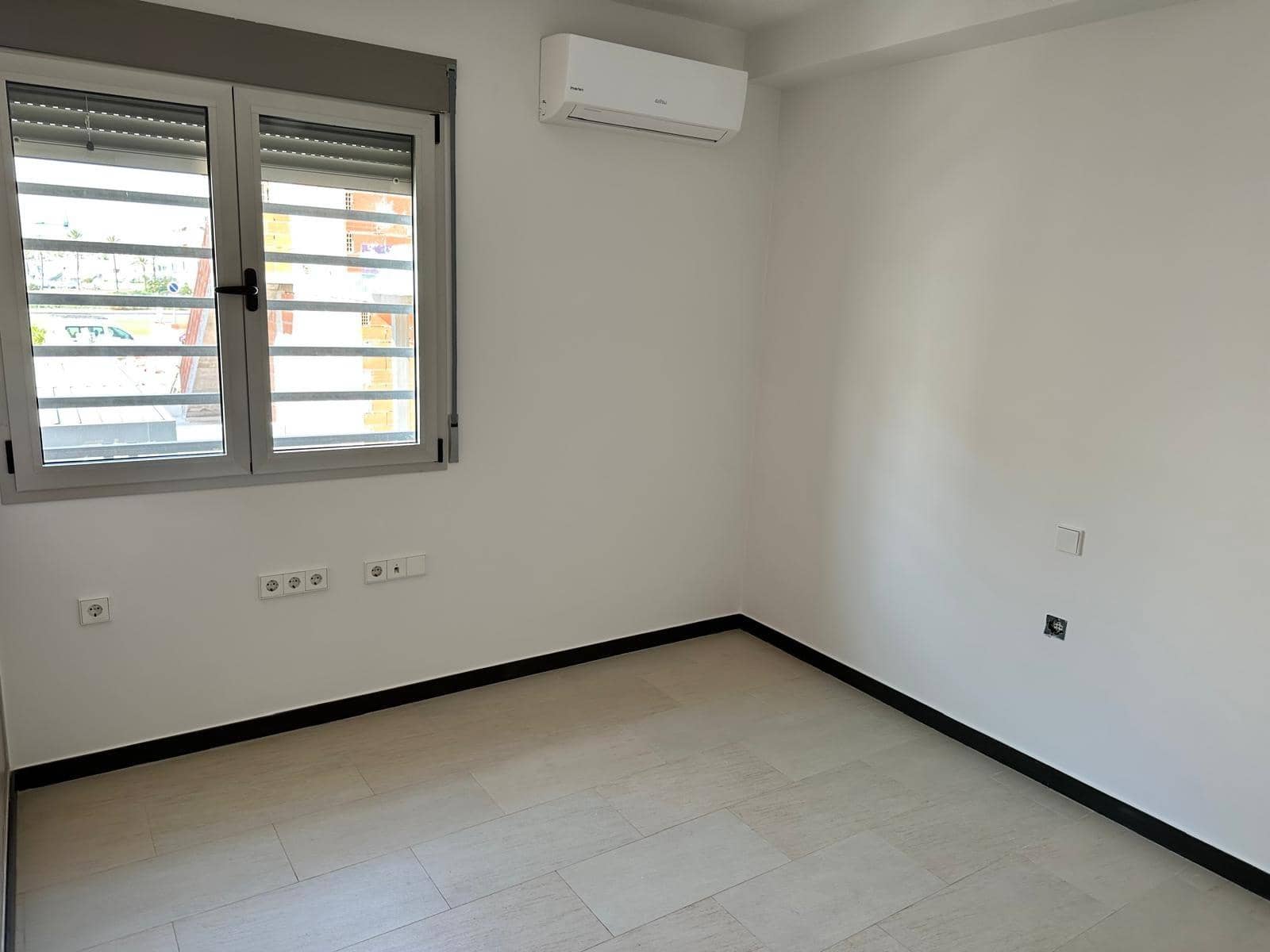 4 soverom Villa til salgs i Alamillo med svømmebasseng - € 470 000 (Ref: 9154238)