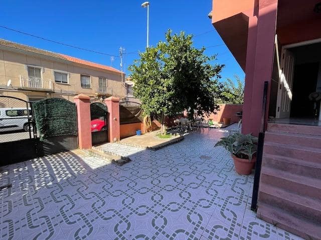 4 bedroom Villa for sale in Cartagena - € 550,000 (Ref: 9355985)