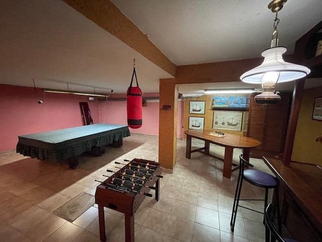 4 bedroom Villa for sale in Cartagena - € 550,000 (Ref: 9355985)