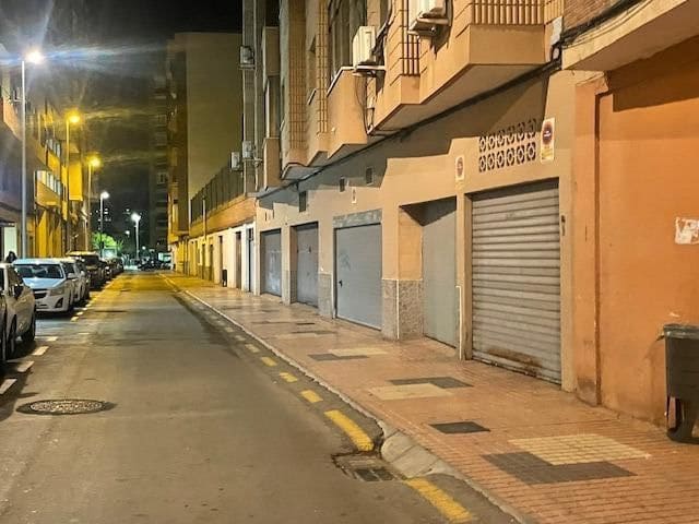 Garage til salg i Cartagena - € 30.000 (Ref: 9398625)