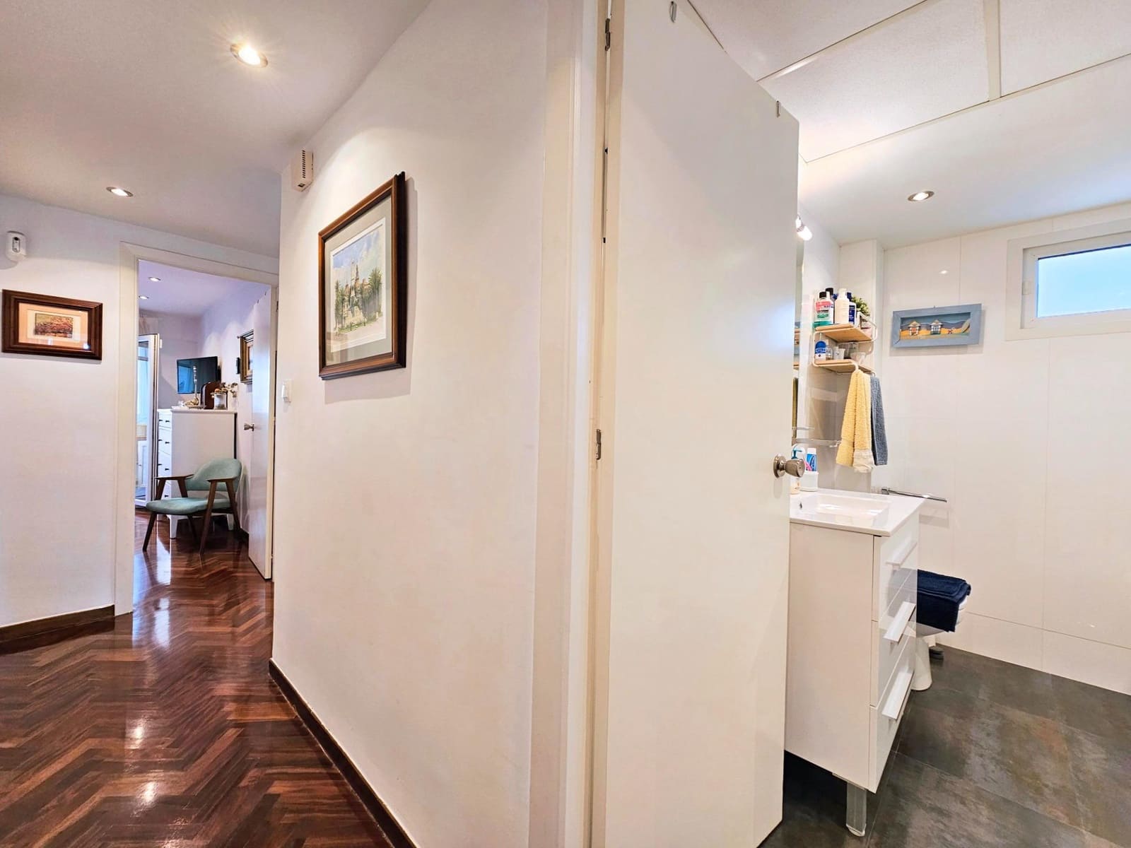 4 bedroom Flat for sale in Cartagena - € 575,000 (Ref: 9403517)