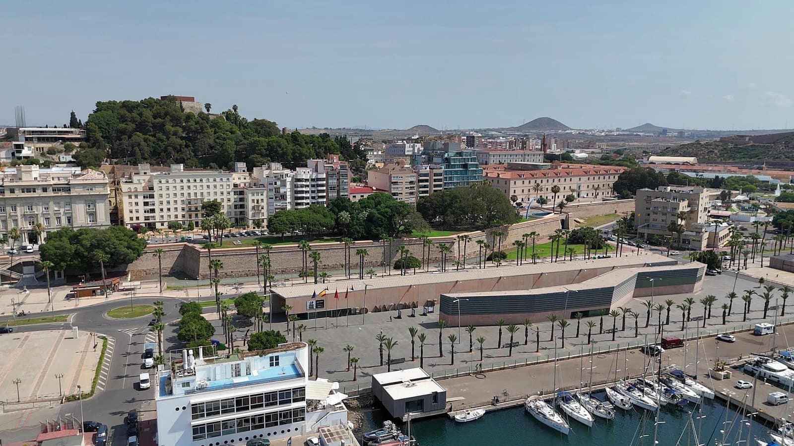 4 bedroom Flat for sale in Cartagena - € 575,000 (Ref: 9403517)