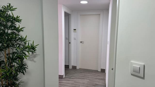 2 soveværelse Lejlighed til leje i Cartagena - € 700 (Ref: 9450340)