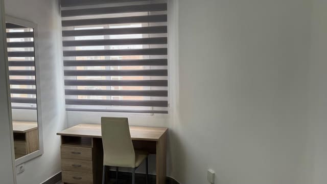 2 soveværelse Lejlighed til leje i Cartagena - € 700 (Ref: 9450340)