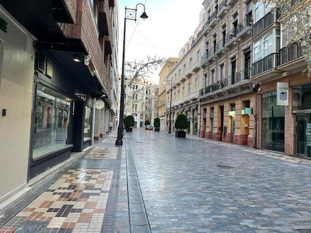 4 camera da letto Appartamento da affittare in Cartagena - 1.500 € (Rif: 9533877)