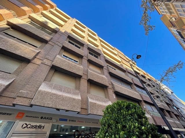 4 camera da letto Appartamento da affittare in Cartagena - 1.500 € (Rif: 9533877)