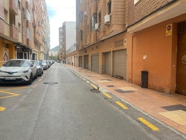 Garage for sale in Cartagena - € 29,500 (Ref: 9591460)