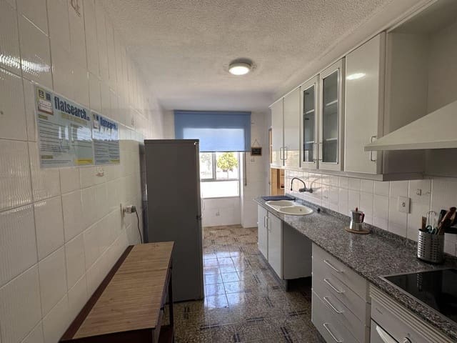 Piso de 4 habitaciones en Cartagena en venta - 257.000 € (Ref: 9608192)