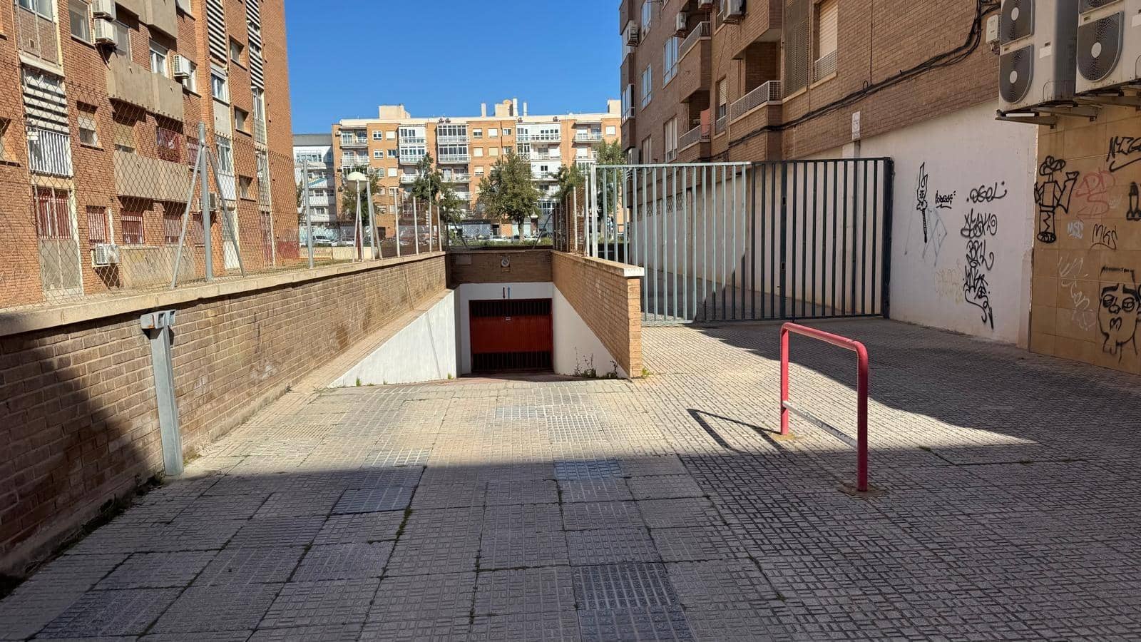 Piso de 4 habitaciones en Cartagena en venta - 257.000 € (Ref: 9608192)