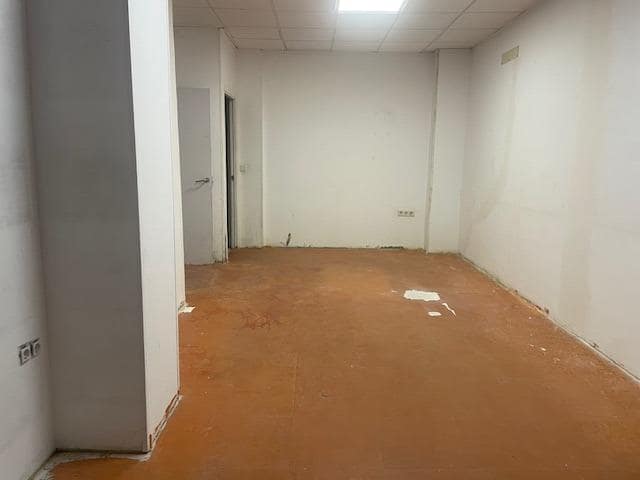 Local Comercial en Cartagena en alquiler - 450 € (Ref: 9686586)
