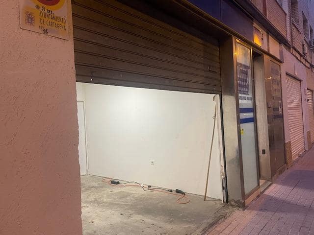 Commercial for rent in Cartagena - € 450 (Ref: 9686586)