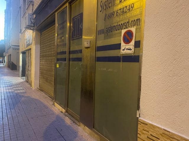 Commercial for rent in Cartagena - € 450 (Ref: 9686586)