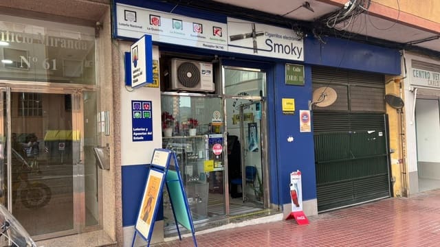 Local Comercial en Cartagena en venta - 64.000 € (Ref: 9690932)