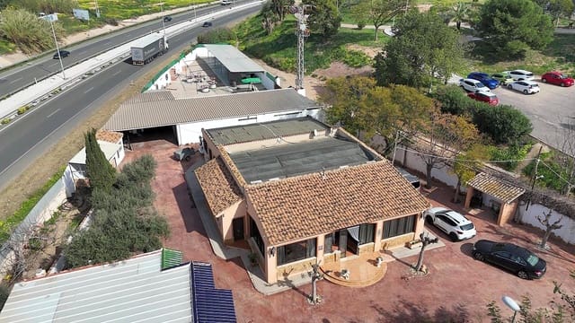 Finca/Casa Rural de 5 habitaciones en Cartagena en venta con piscina garaje - 599.000 € (Ref: 9794814)