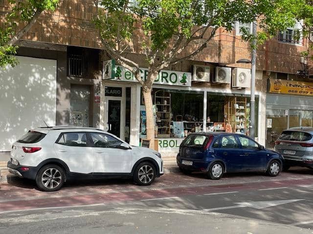 4 camera da letto Commerciale da affittare in Cartagena - 1.620 € (Rif: 9797246)