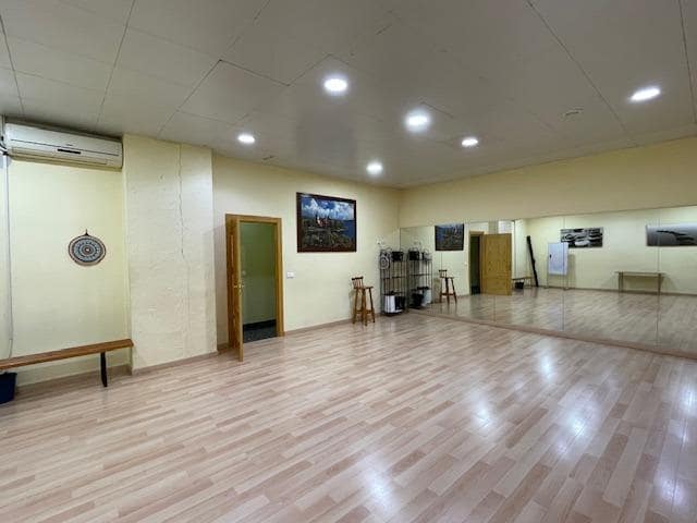 4 camera da letto Commerciale da affittare in Cartagena - 1.620 € (Rif: 9797246)