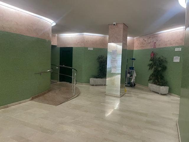 Piso de 2 habitaciones en San Antón, Murcia ciudad en alquiler con garaje - 850 € (Ref: 9804770)