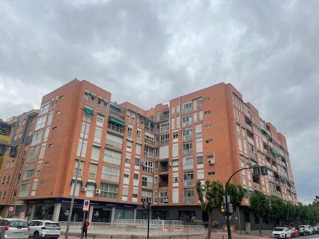 Piso de 2 habitaciones en Murcia ciudad en alquiler con garaje - 850 € (Ref: 9804770)