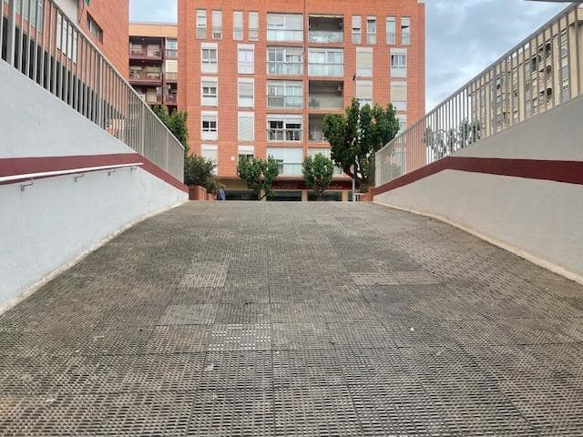 Piso de 2 habitaciones en Murcia ciudad en alquiler con garaje - 850 € (Ref: 9804770)