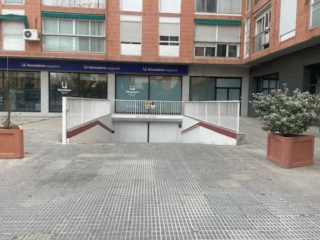 Piso de 2 habitaciones en Murcia ciudad en alquiler con garaje - 850 € (Ref: 9804770)
