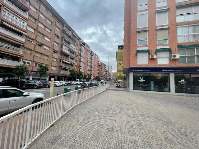 Piso de 2 habitaciones en Murcia ciudad en alquiler con garaje - 850 € (Ref: 9804770)