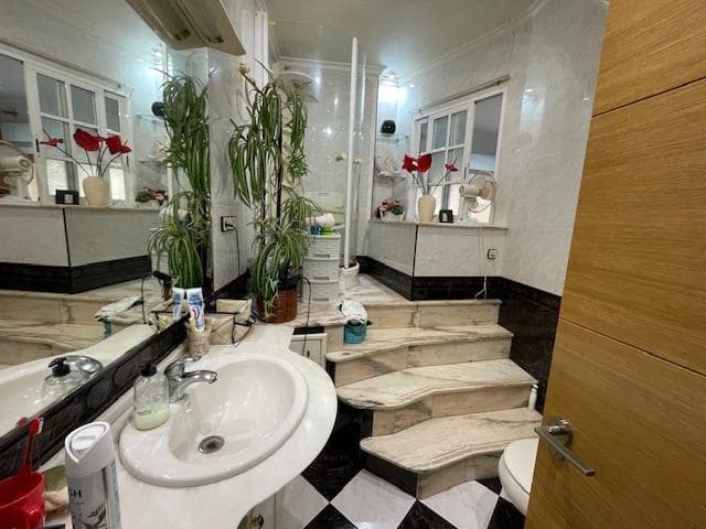 Apartamento de 4 habitaciones en Cartagena en venta - 215.000 € (Ref: 9804771)