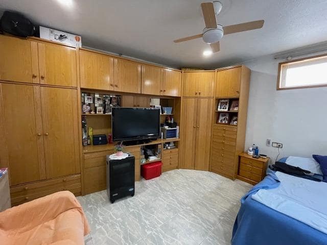 Apartamento de 4 habitaciones en Cartagena en venta - 215.000 € (Ref: 9804771)