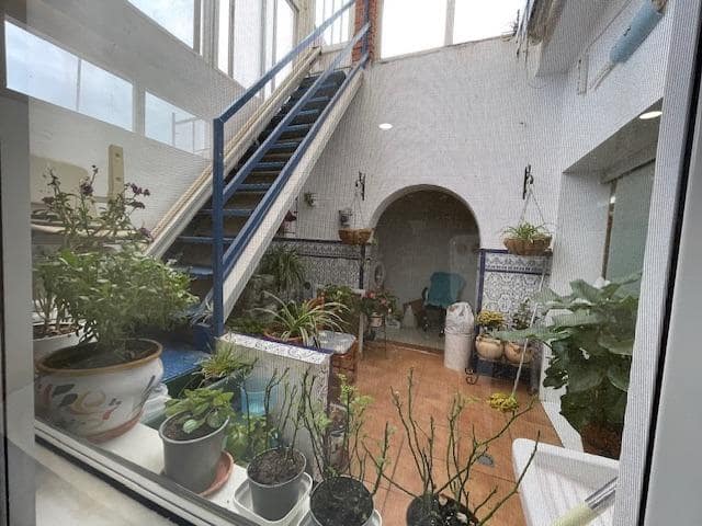 Apartamento de 4 habitaciones en Cartagena en venta - 215.000 € (Ref: 9804771)