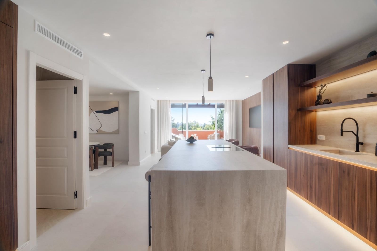 4 bedroom Penthouse for sale in Nueva Andalucia with pool garage - € 1,850,000 (Ref: 9048710)