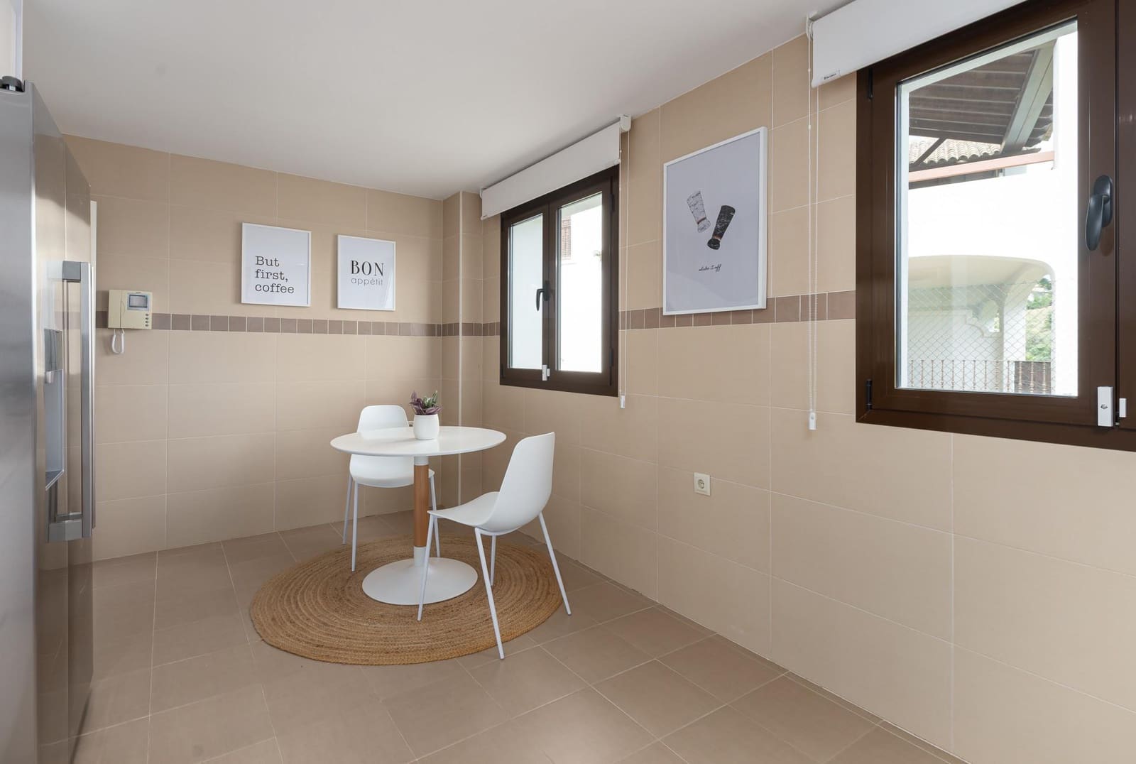 3 bedroom Villa for sale in Estepona - € 756,413 (Ref: 9493991)