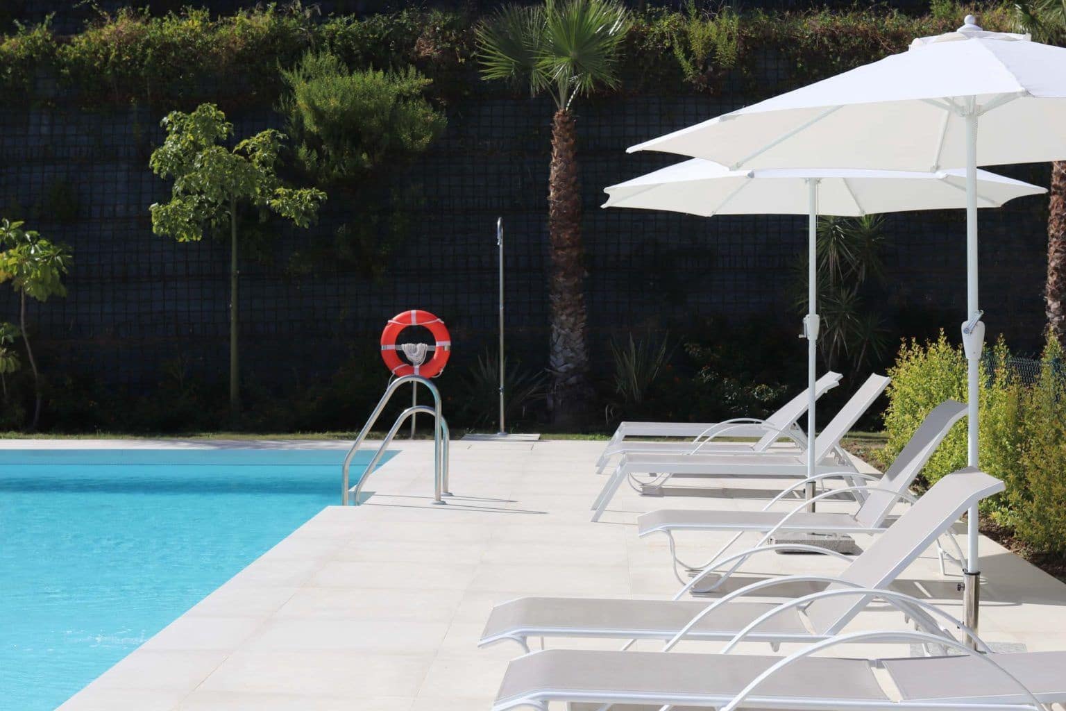 3 chambre Appartement à vendre à Benahavis avec piscine - 1 190 000 € (Ref: 9493994)