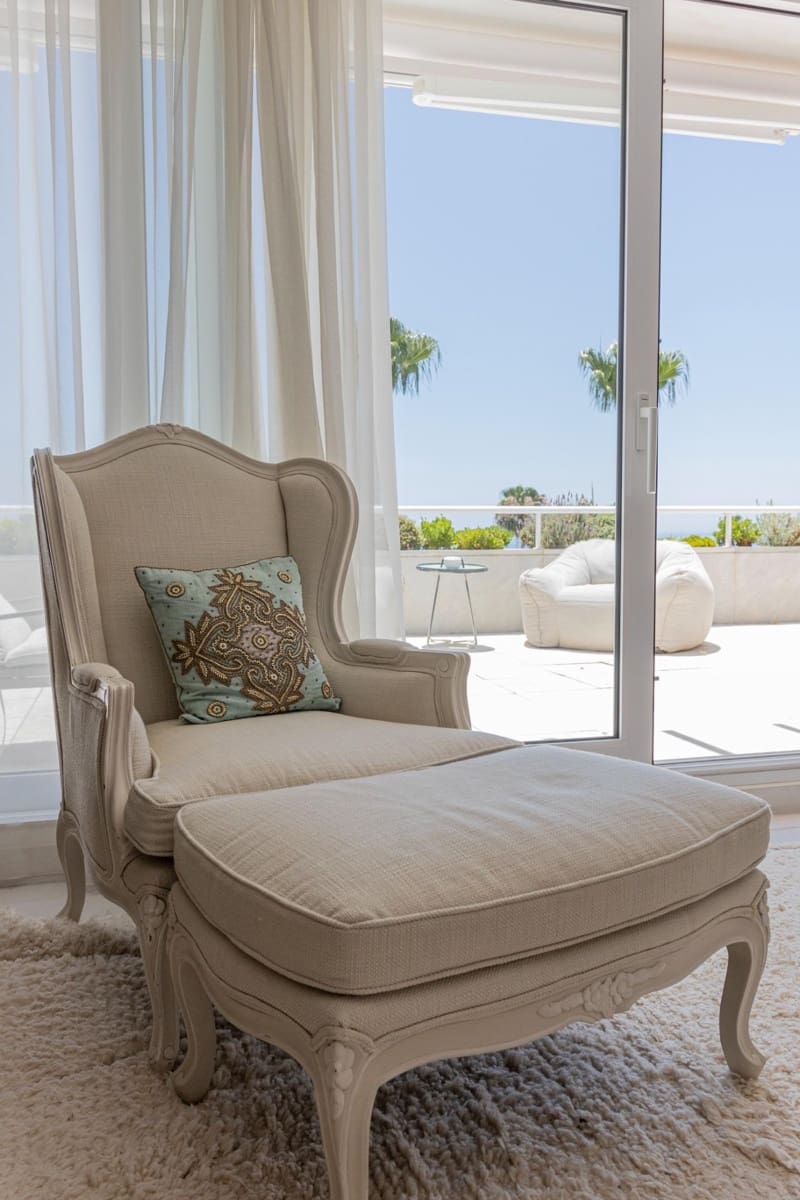 3 bedroom Penthouse for sale in Marbella with pool garage - € 5,750,000 (Ref: 9502251)