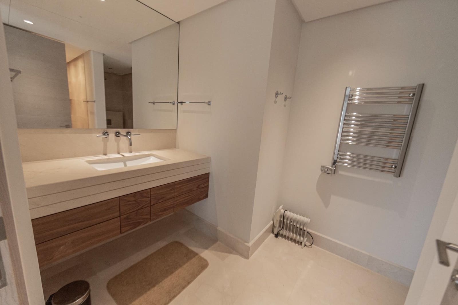 3 bedroom Penthouse for sale in Marbella with pool garage - € 5,750,000 (Ref: 9502251)