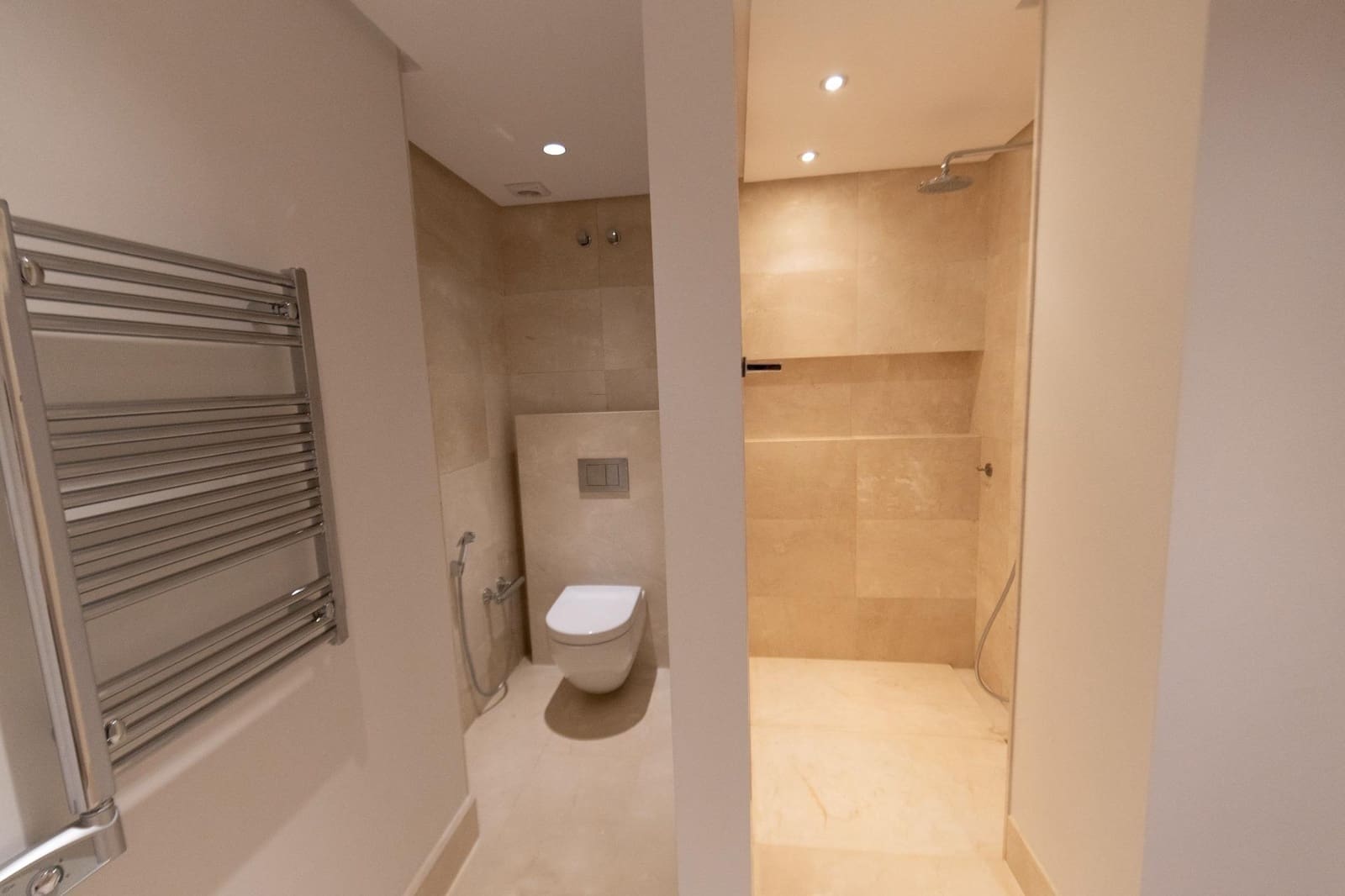 3 bedroom Penthouse for sale in Marbella with pool garage - € 5,750,000 (Ref: 9502251)