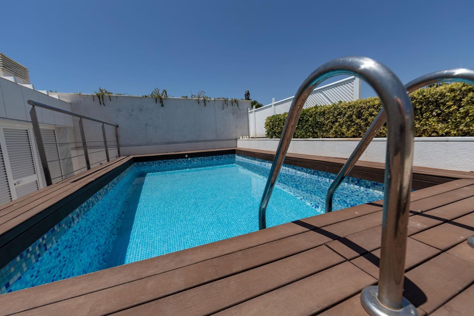 3 bedroom Penthouse for sale in Marbella with pool garage - € 5,750,000 (Ref: 9502251)