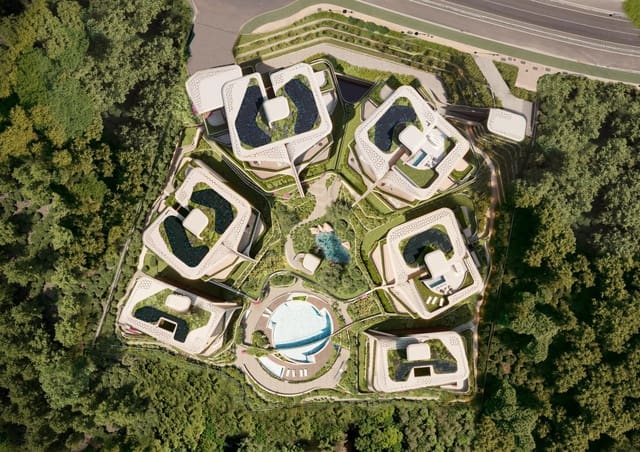 3 bedroom Penthouse for sale in Sotogrande, San Roque with pool - € 3,180,000 (Ref: 9502263)