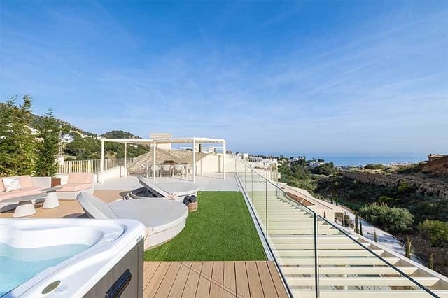 3 camera da letto Villa in vendita in Fuengirola con piscina garage - 1.250.000 € (Rif: 9502315)