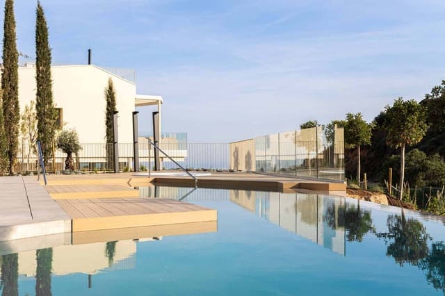 3 camera da letto Villa in vendita in Fuengirola con piscina garage - 1.250.000 € (Rif: 9502315)