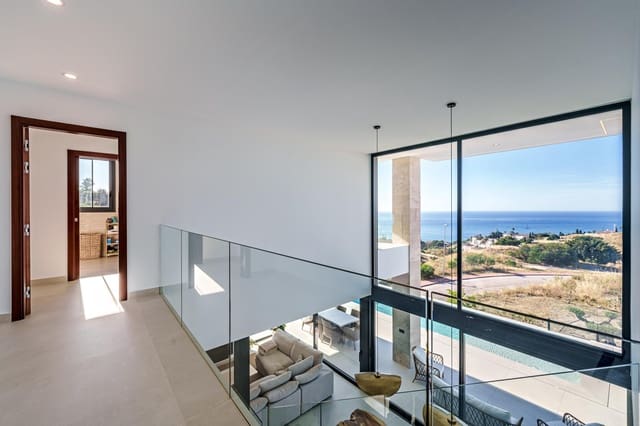 4 slaapkamer Villa te koop in Benalmádena pueblo, Benalmádena - € 2.600.000 (Ref: 9604946)