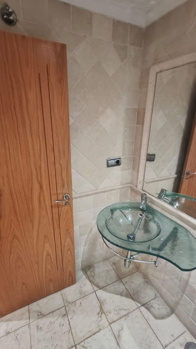 2 slaapkamer Appartement te koop in Puerto Banus met zwembad - € 1.175.000 (Ref: 9674184)