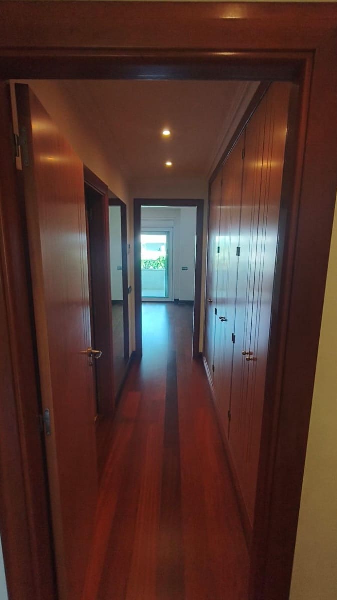 2 slaapkamer Appartement te koop in Puerto Banus met zwembad - € 1.175.000 (Ref: 9674184)