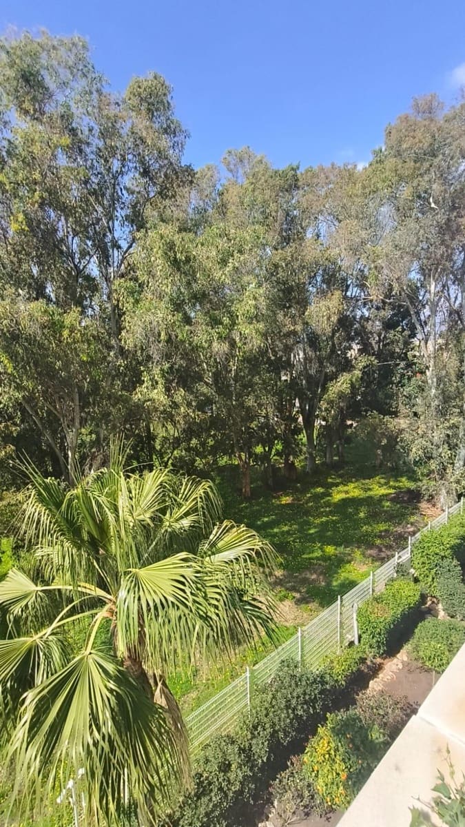 2 slaapkamer Appartement te koop in Puerto Banus met zwembad - € 1.175.000 (Ref: 9674184)