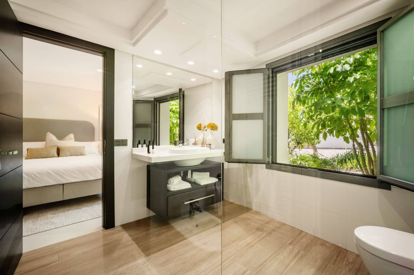 5 slaapkamer Villa te koop in Marbella - € 6.995.000 (Ref: 9794577)